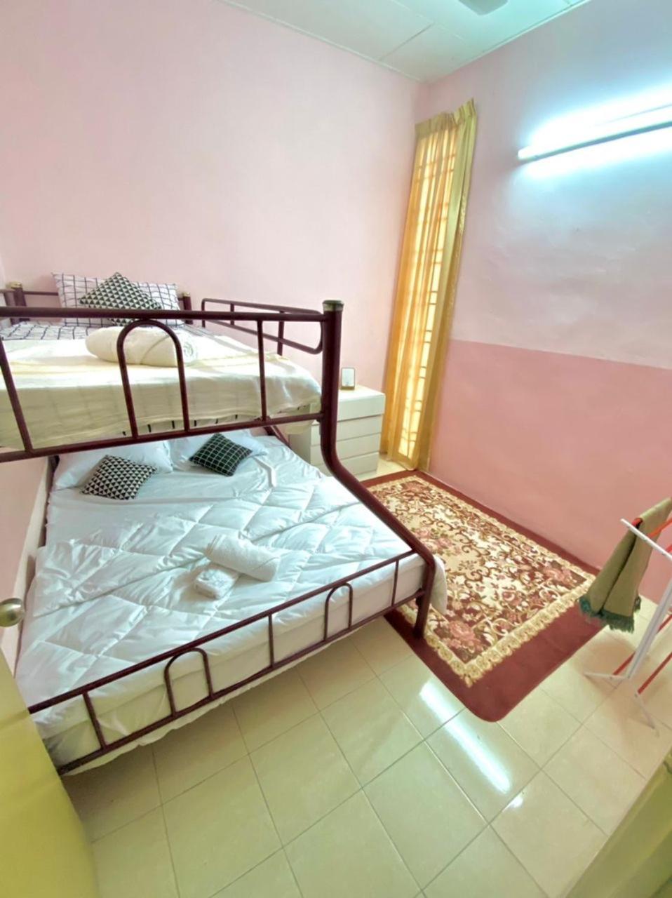 Homestay Desa Tikam Batu Sungai Petani Ngoại thất bức ảnh